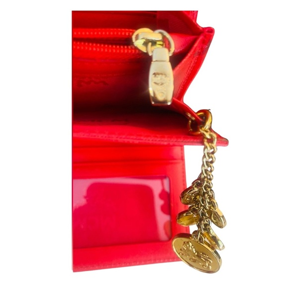 MCM Red w/Golden Hardware Long Trifold Wallet: M9376, EUC - Picture 8 of 10